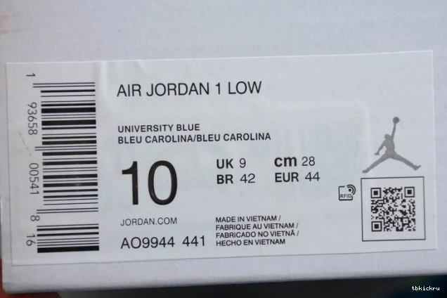 Rep TBK Low UNC AO9944-441 (W) Jordan Air 1 0822